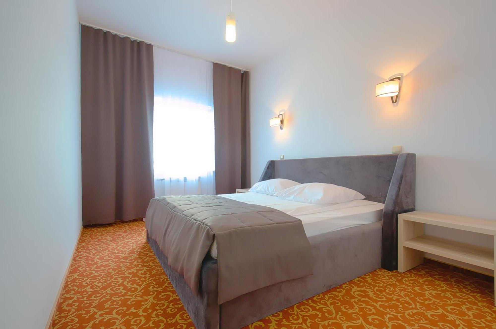 Hotel Sezam ماخوفا المظهر الخارجي الصورة